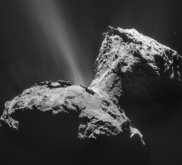 Rosetta spacecraft detects unexpected ultraviolet aurora at a comet 1