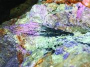 Earth grows fine gems in minutes