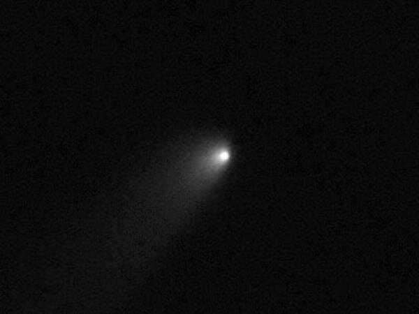 Comet 2019 LD2 ATLAS found to be actively transitioning
