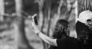 Narcissists are drawn to leadership theories