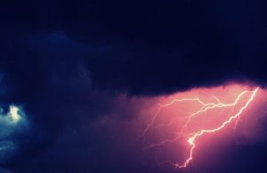 New tractor beam has potential to tame lightning