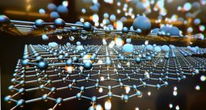 Researchers describe previously unknown mechanism for inducing electron emission in highly oriented pyrolitic graphite