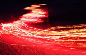 Experiment takes snapshots of light stops light uses light to change properties of matter