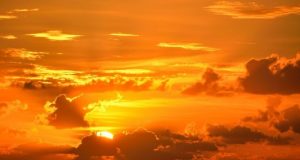 Threshold for dangerous climate warming will likely be crossed between 2027–2042