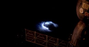 Genesis of blue lightning into the stratosphere detected from ISS