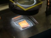 Novel photocatalyst effectively turns carbon dioxide into methane fuel with light