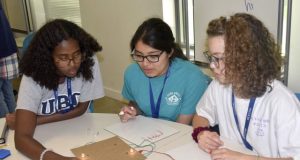 Physics camp has proven benefits for high school girls
