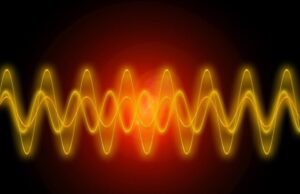 Researchers realize high efficiency frequency conversion on integrated photonic chip